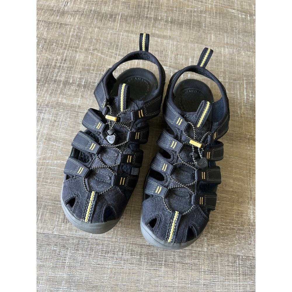 KEEN Clearwater CNX Womens 8.5 Black Yellow Water Hiking Sandals 1008770 NWOB